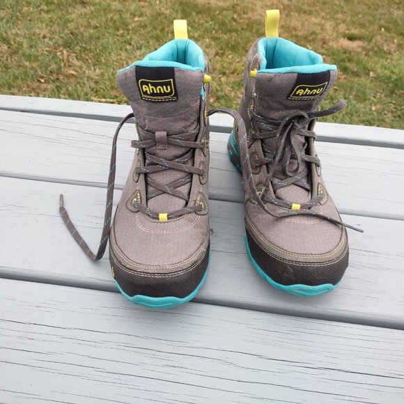 Ahnu women's hiking boots Vibram sole US Size 11 EU 42.0 UK 9 - Picture 6 of 6